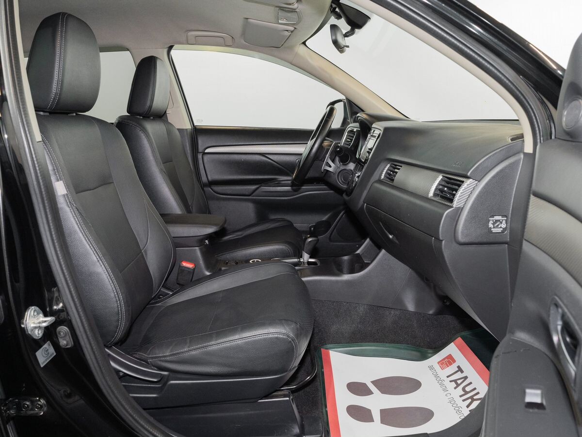 Mitsubishi Outlander 2013 - фото автомобиля
