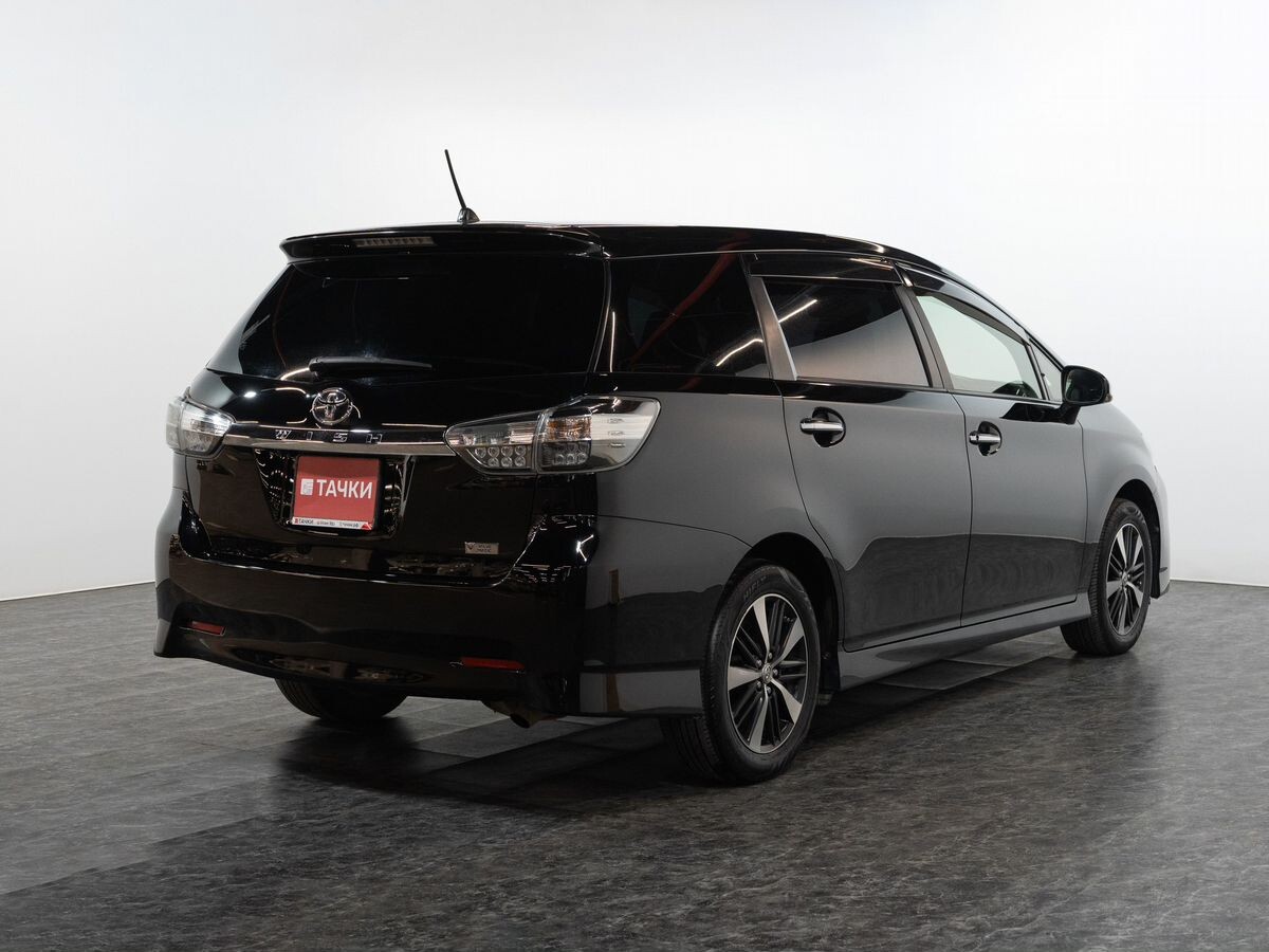 Toyota Wish 2014 - фото автомобиля