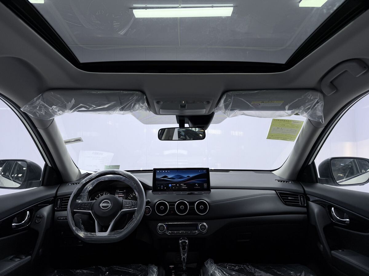 Nissan X-Trail 2026 - фото автомобиля