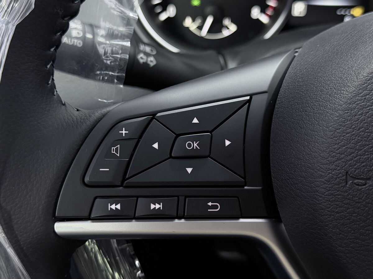 Nissan X-Trail 2026 - фото автомобиля