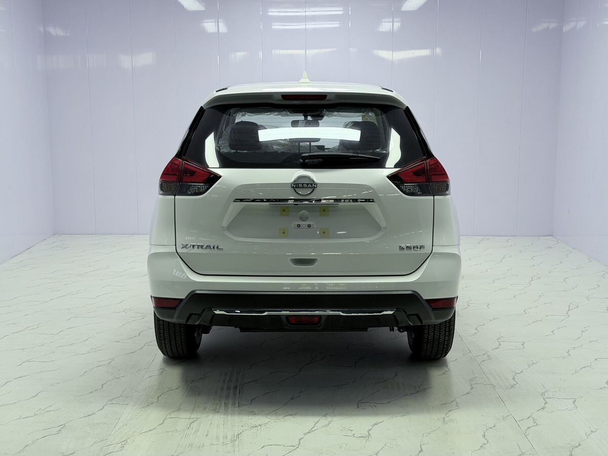 Nissan X-Trail 2026 - фото автомобиля
