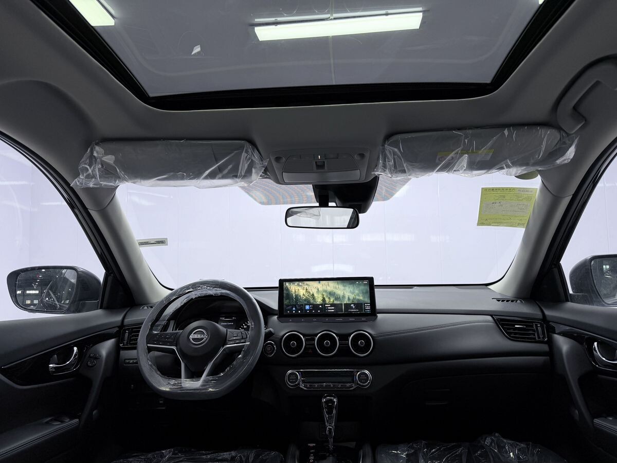 Nissan X-Trail 2026 - фото автомобиля