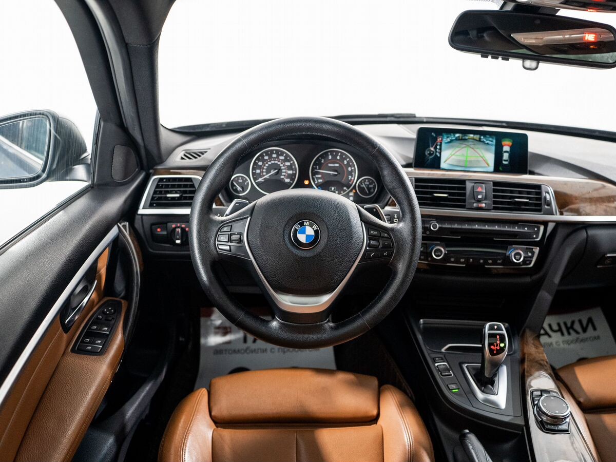 BMW 3-Series 2016 - фото автомобиля