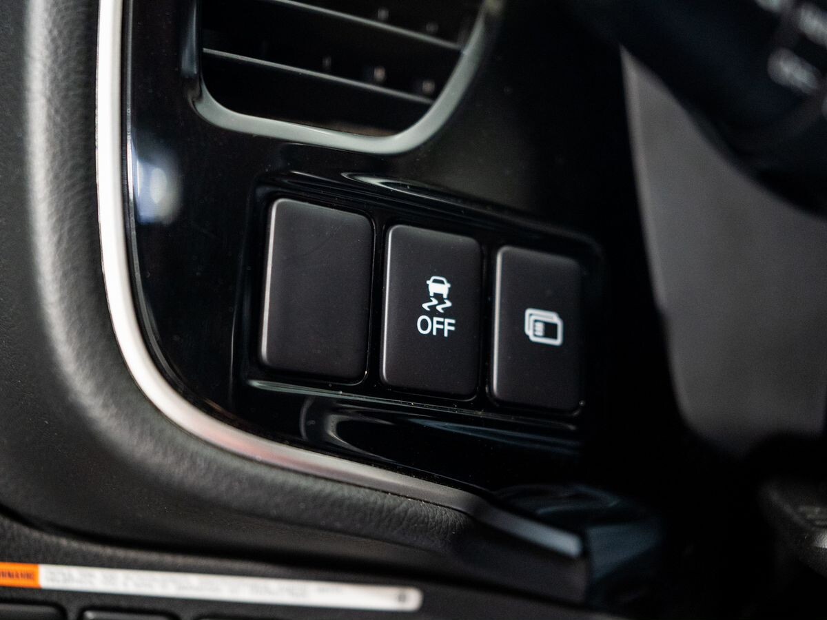 Mitsubishi Outlander 2019 - фото автомобиля