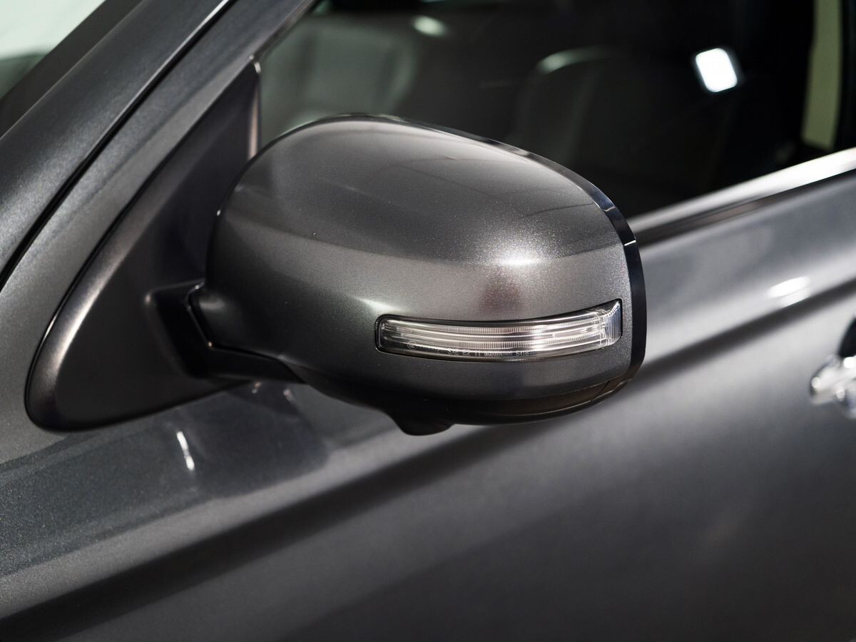 Mitsubishi Outlander 2019 - фото автомобиля