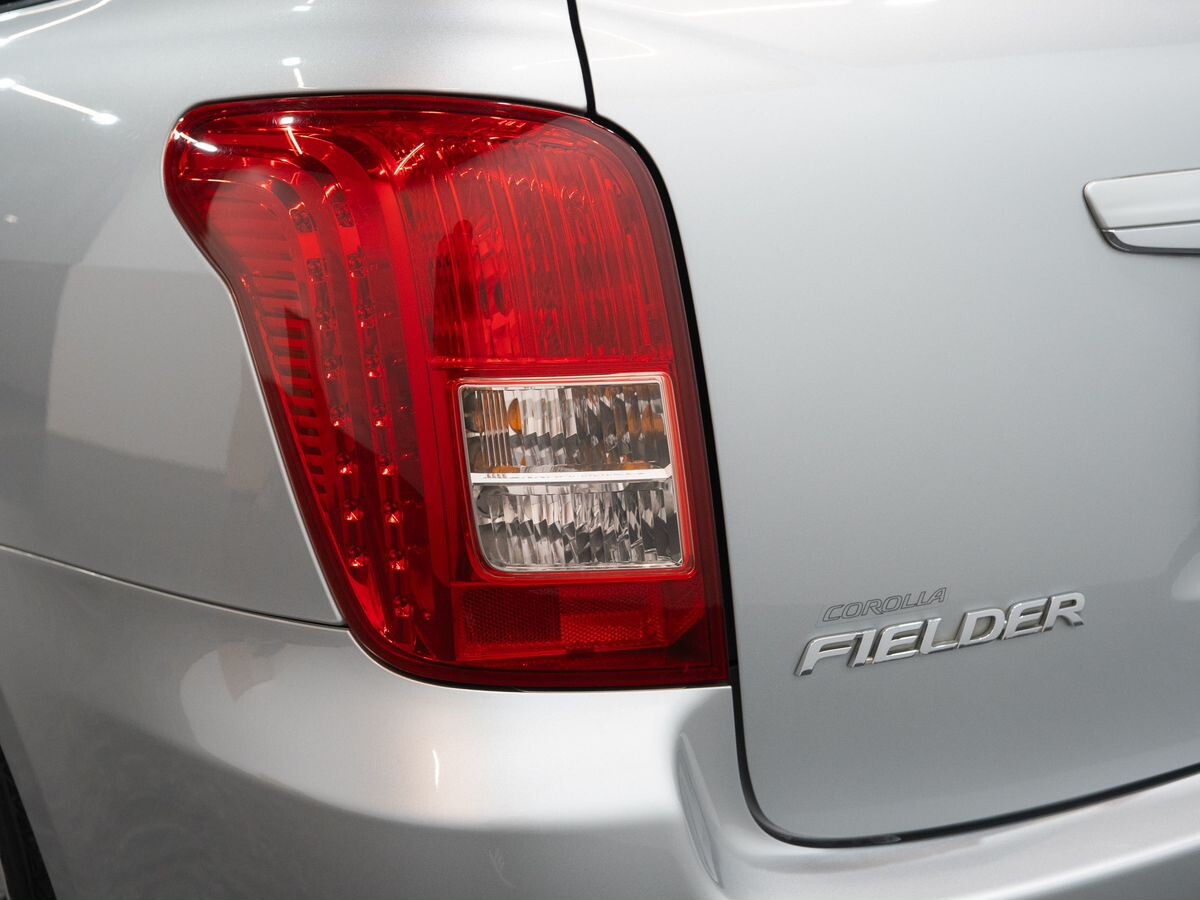 Toyota Corolla Fielder 2008 - фото автомобиля