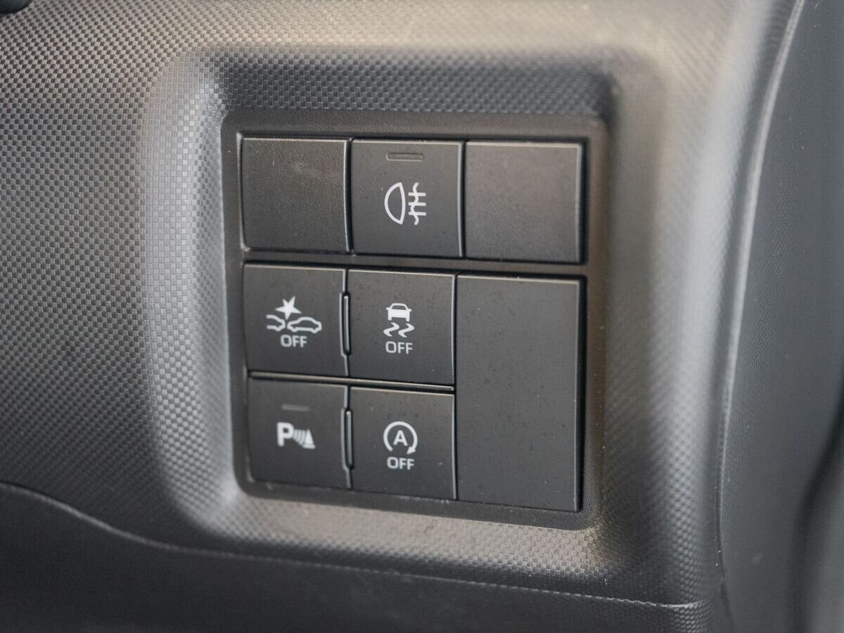 Toyota Raize 2020 - фото автомобиля