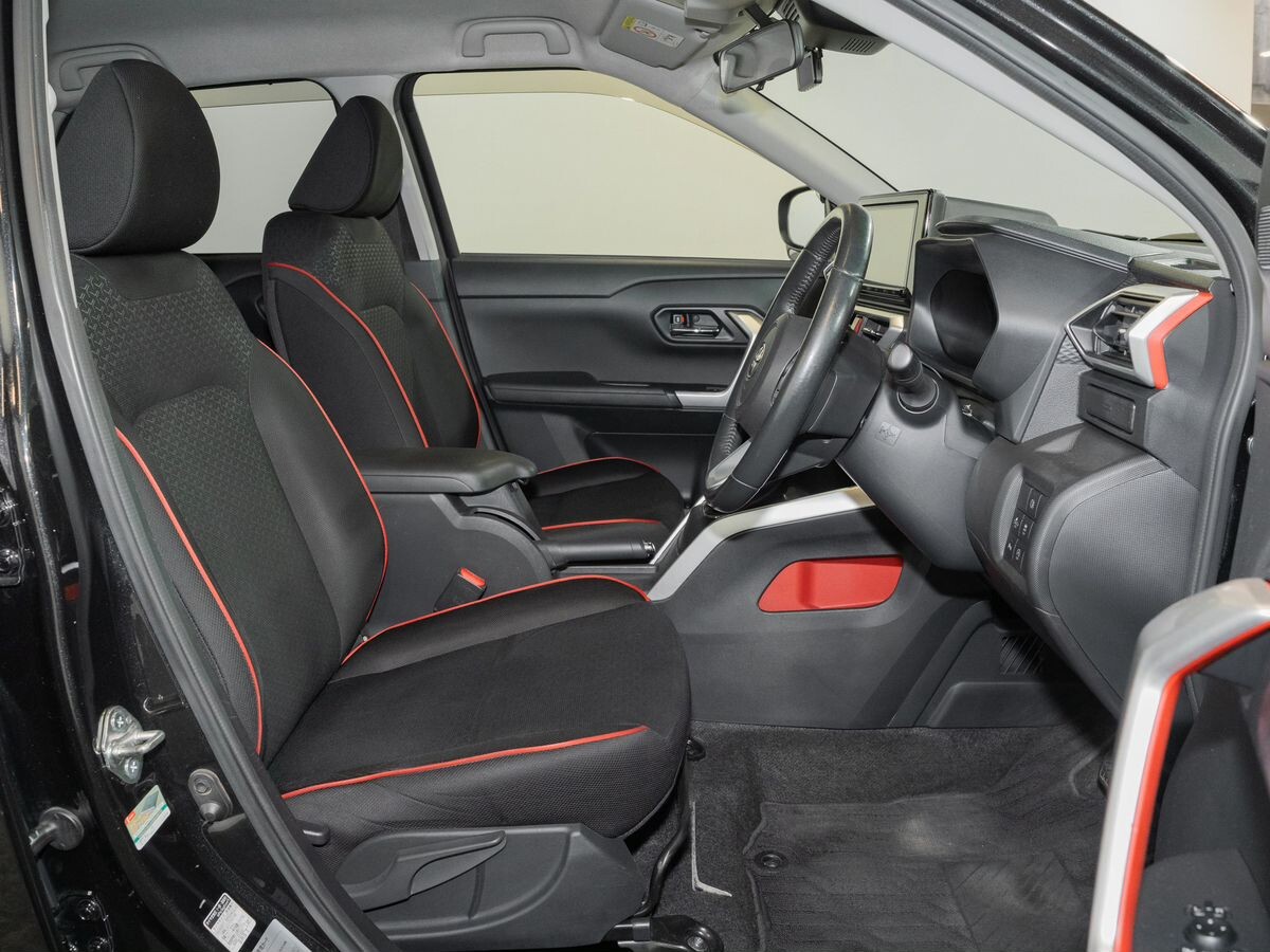 Toyota Raize 2020 - фото автомобиля