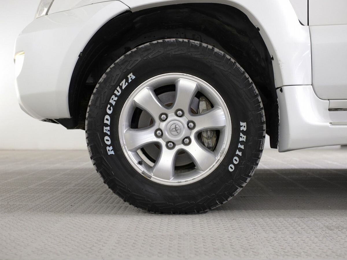 Toyota Land Cruiser Prado 2002 - фото автомобиля