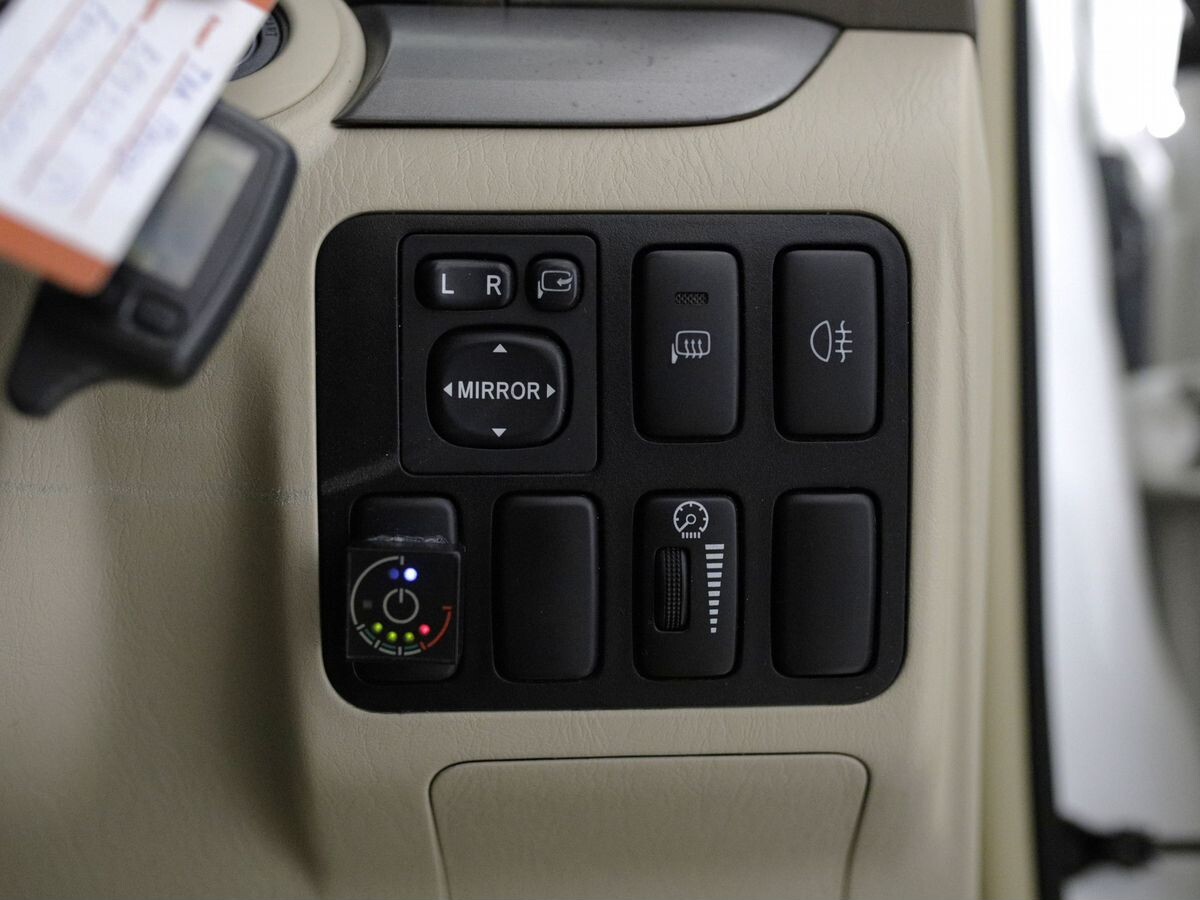 Toyota Land Cruiser Prado 2002 - фото автомобиля