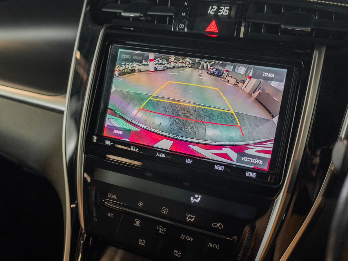 Toyota Harrier 2020 - фото автомобиля