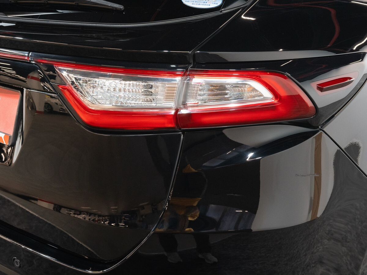 Toyota Harrier 2020 - фото автомобиля