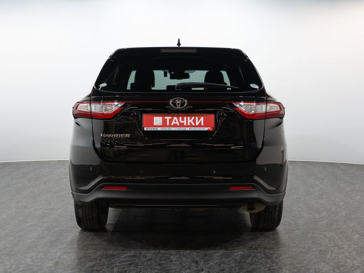 Toyota Harrier 2020 - фото автомобиля