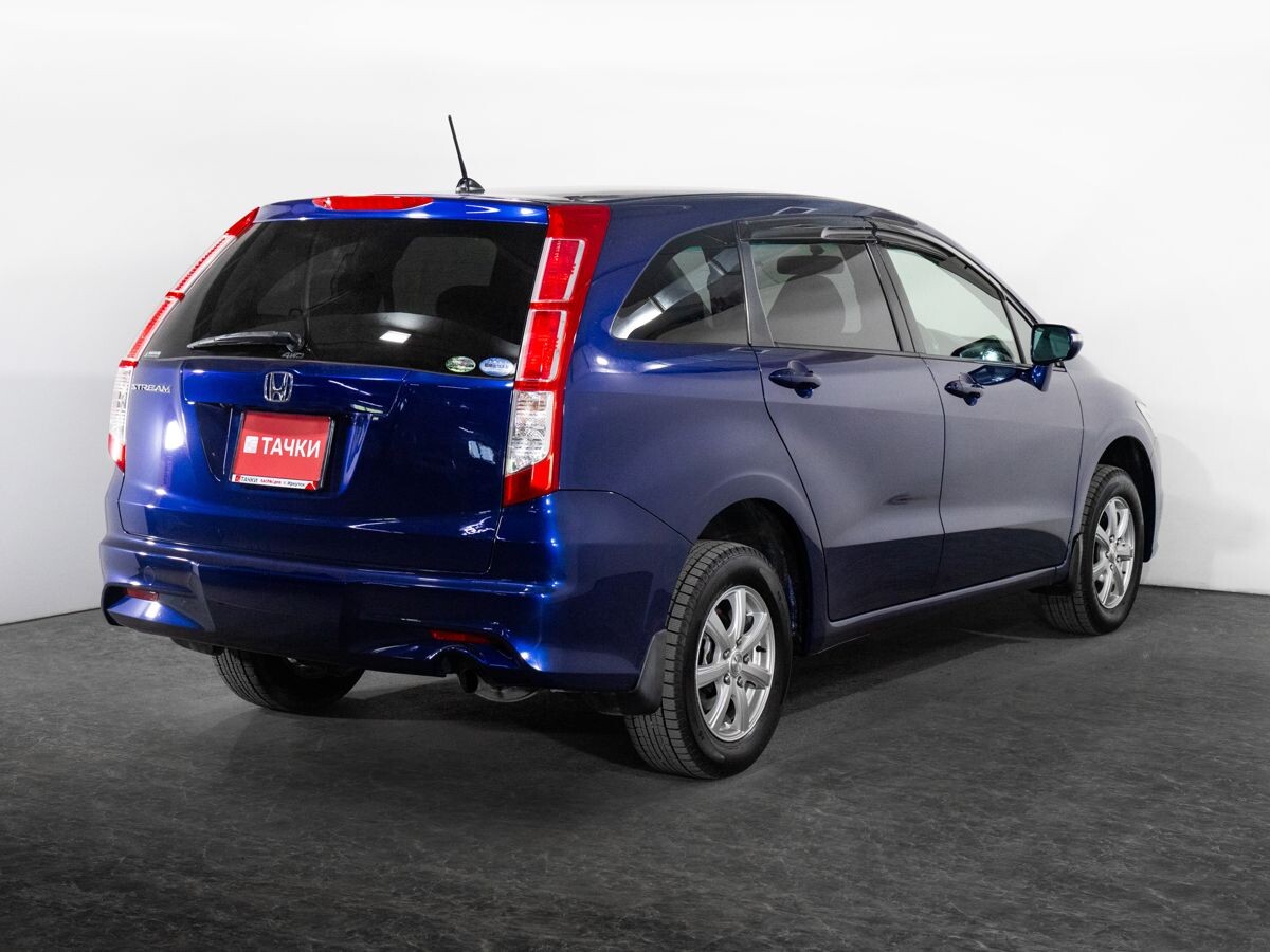 Honda Stream 2011 - фото автомобиля