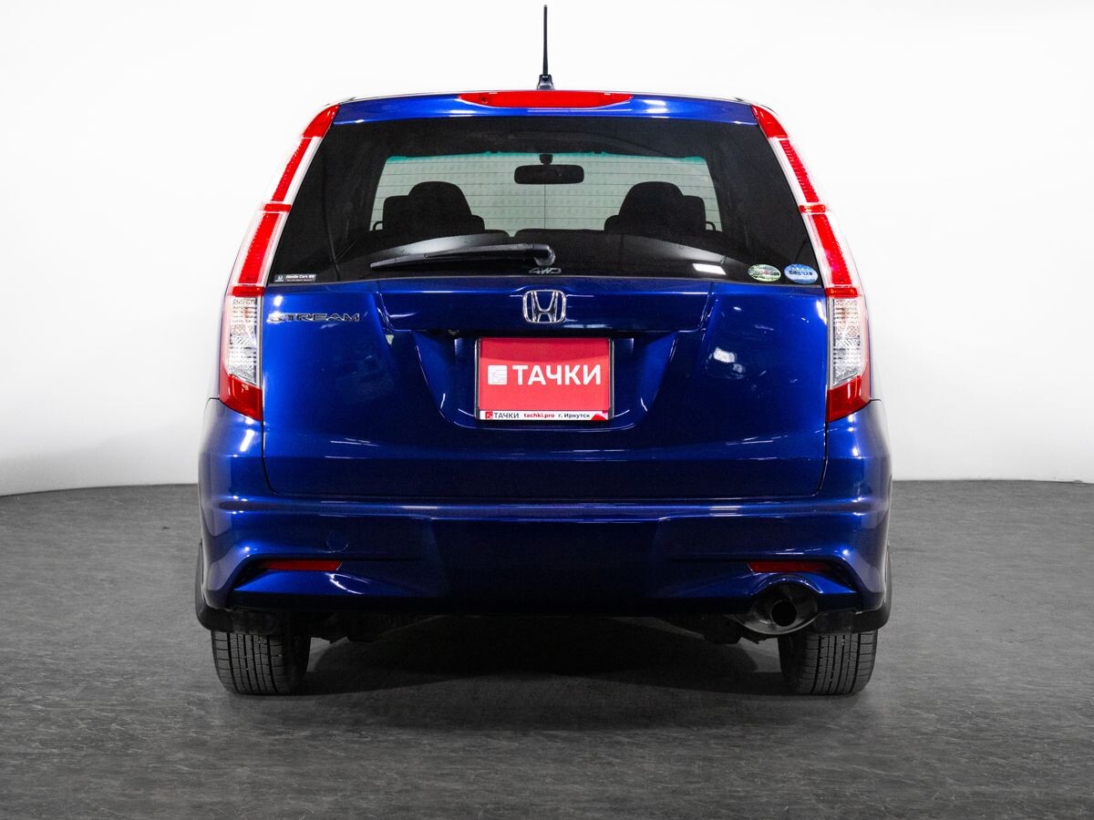 Honda Stream 2011 - фото автомобиля