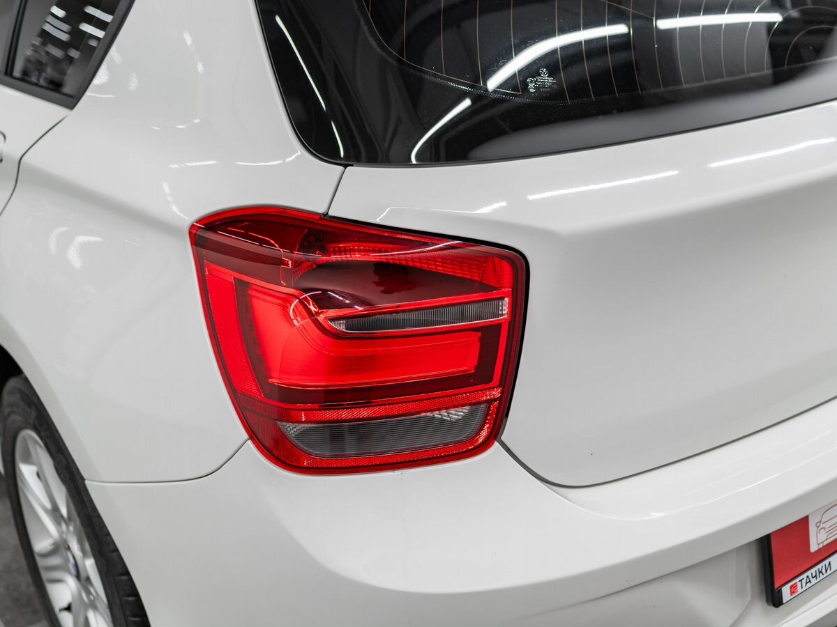 BMW 1-Series 2013 - фото автомобиля