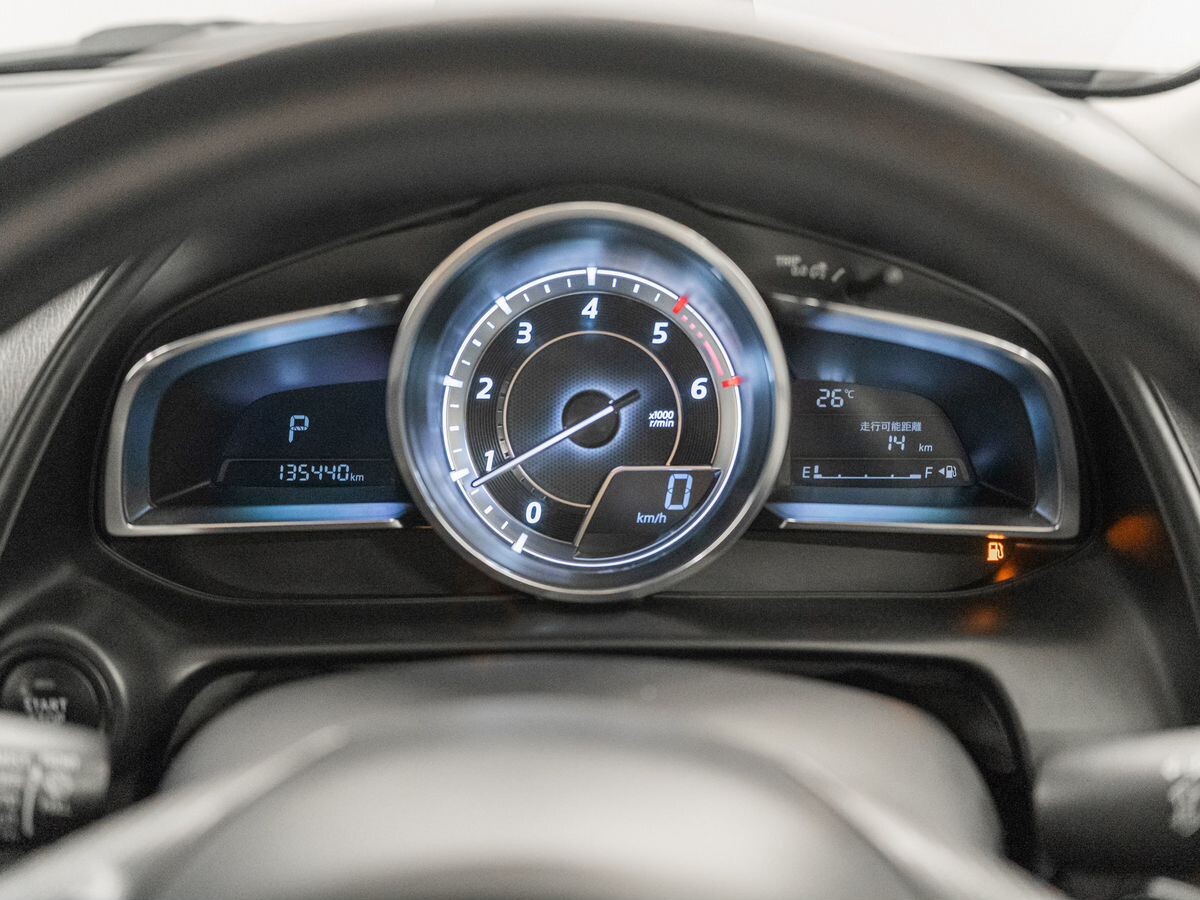 Mazda CX-3 2015 - фото автомобиля