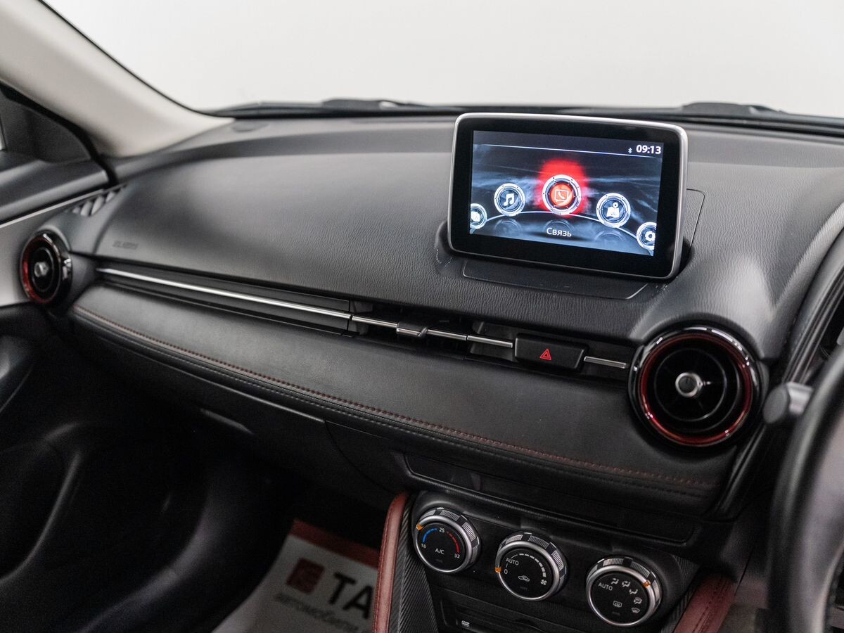 Mazda CX-3 2015 - фото автомобиля
