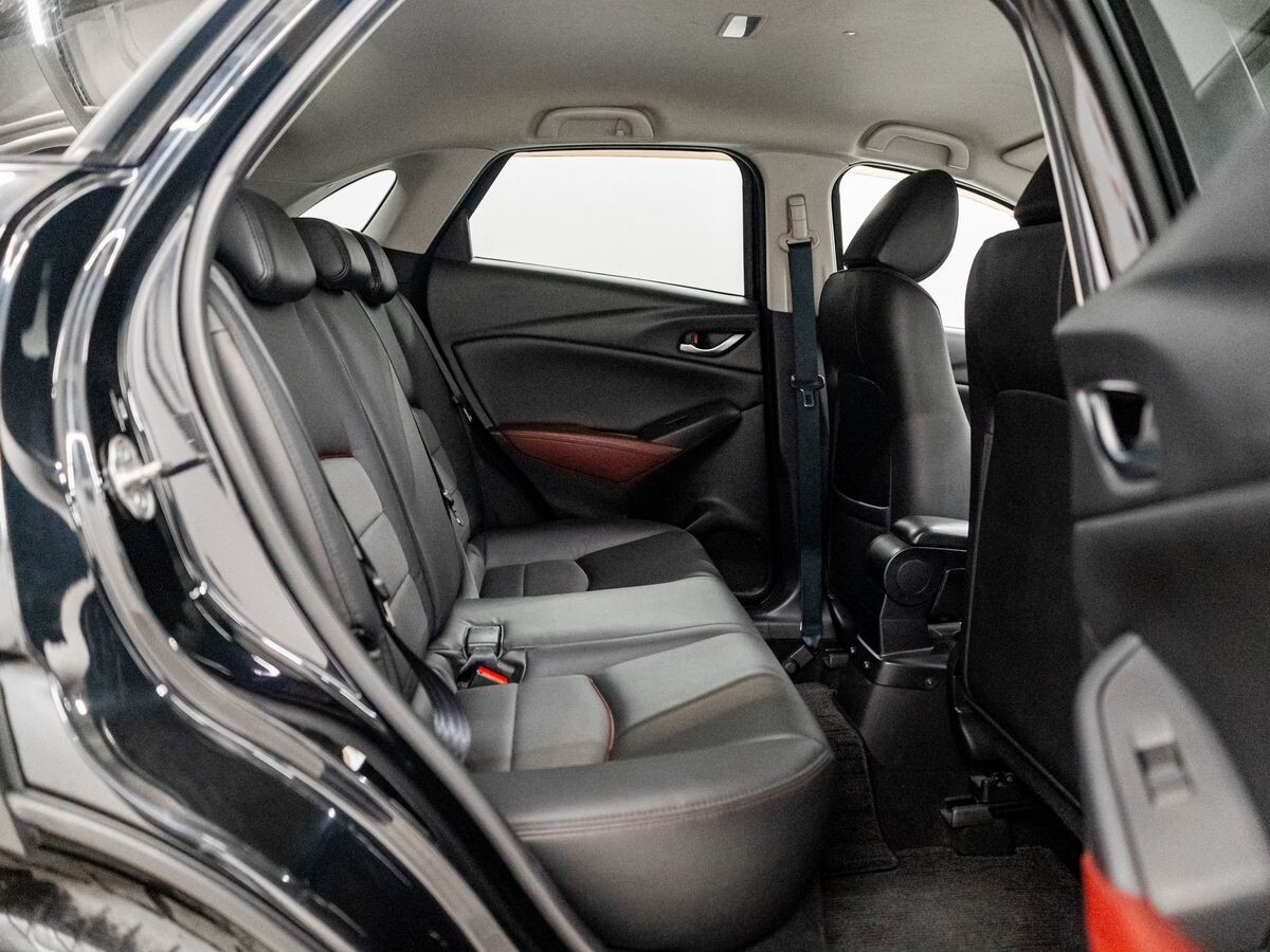 Mazda CX-3 2015 - фото автомобиля