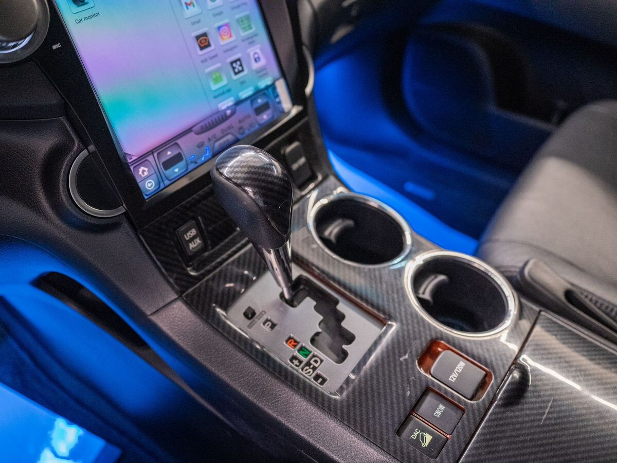 Toyota Highlander 2012 - фото автомобиля