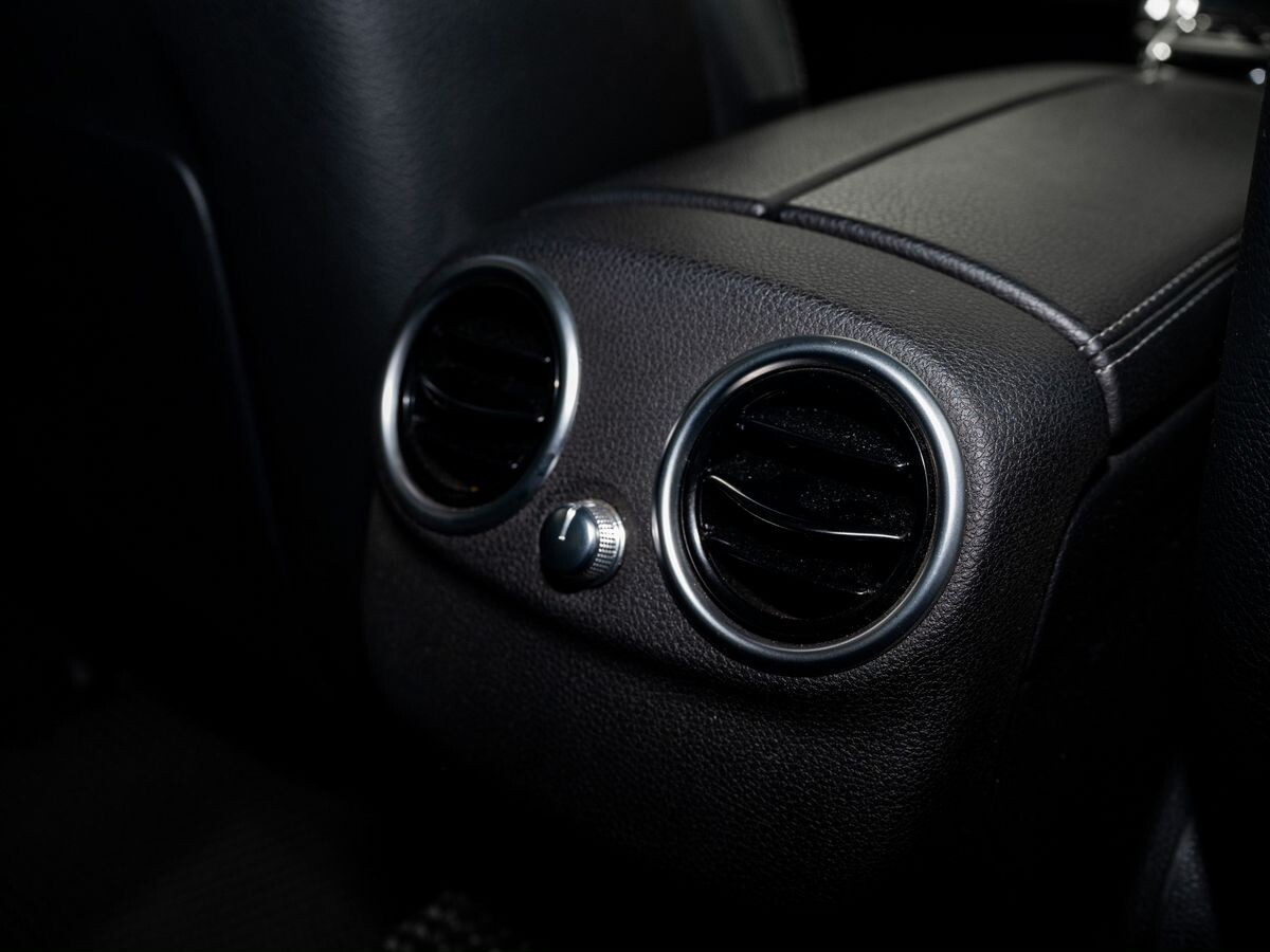 Mercedes-Benz C-Class 2014 - фото автомобиля
