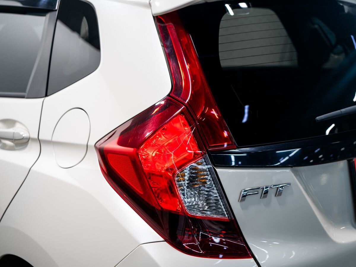 Honda Fit 2016 - фото автомобиля