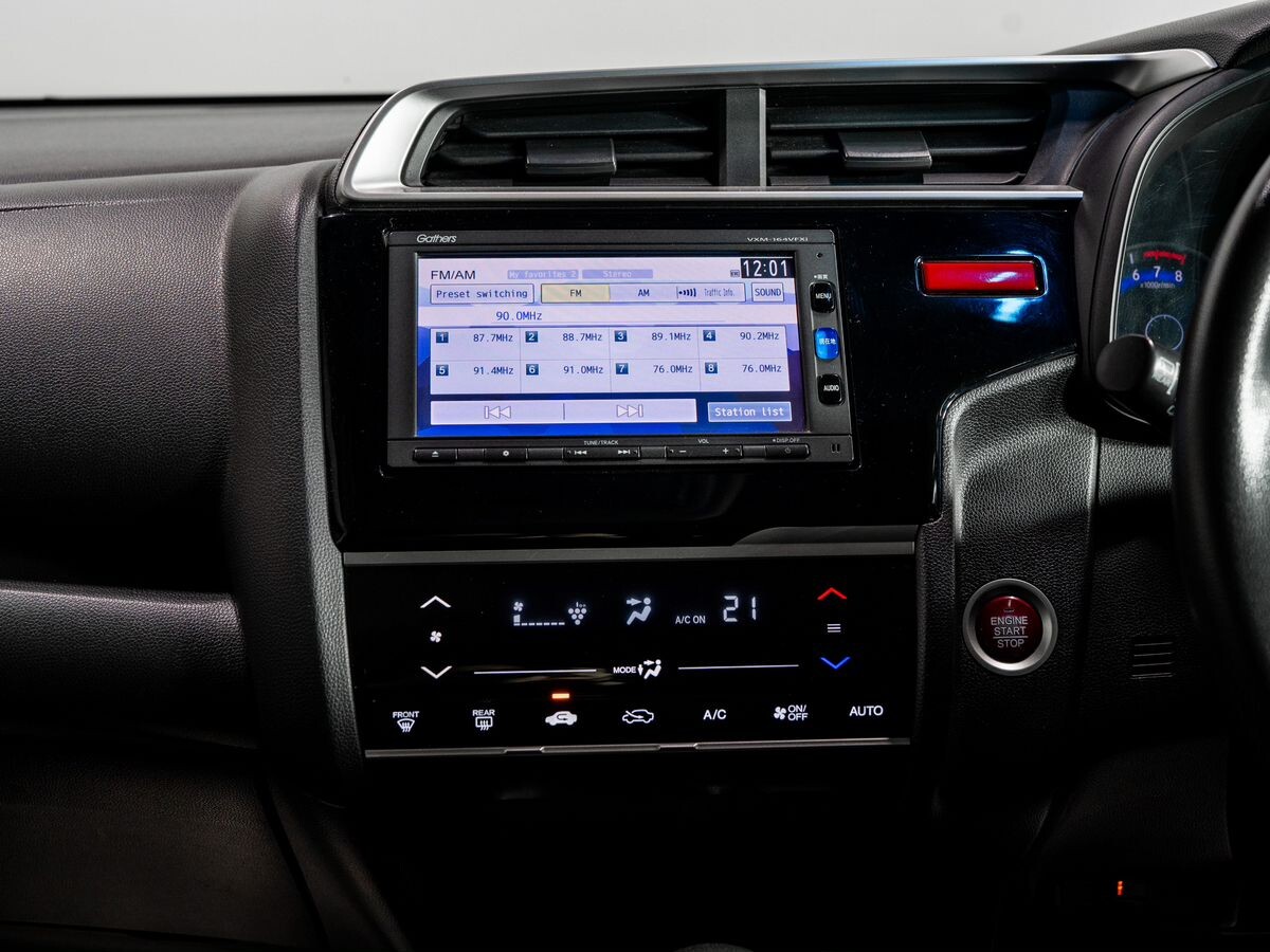 Honda Fit 2016 - фото автомобиля