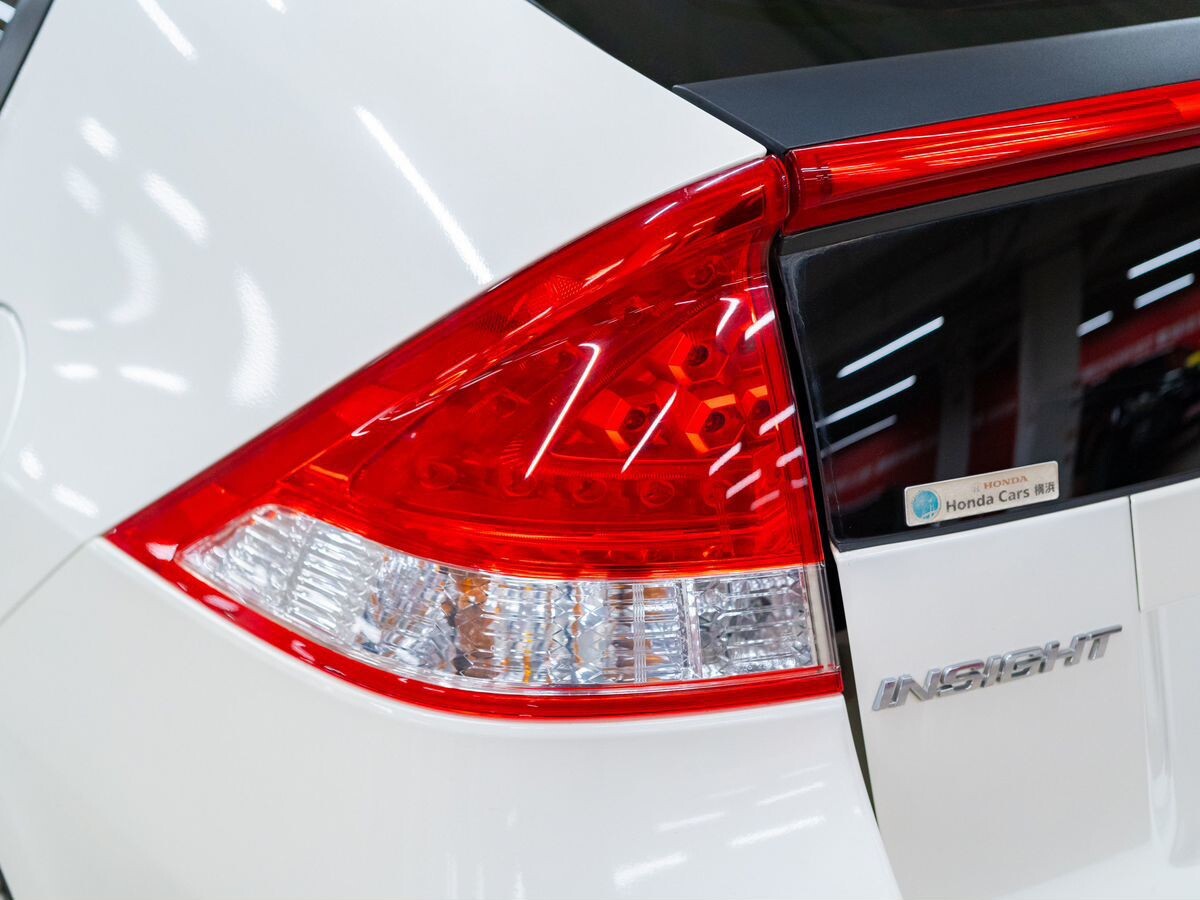 Honda Insight 2012 - фото автомобиля