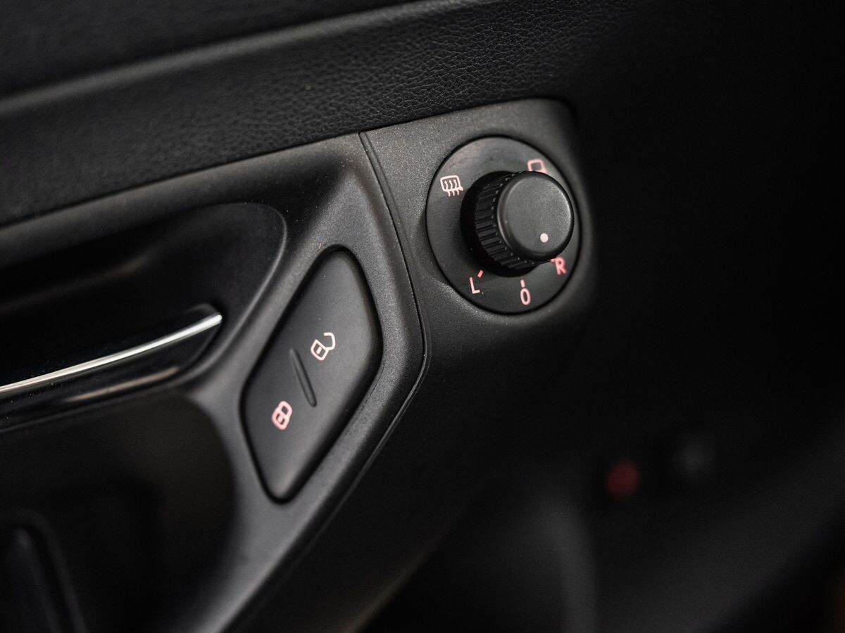 Volkswagen Polo 2016 - фото автомобиля