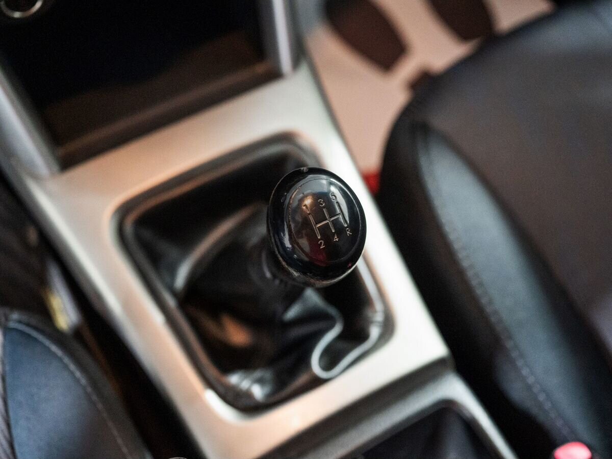 Subaru Forester 2008 - фото автомобиля