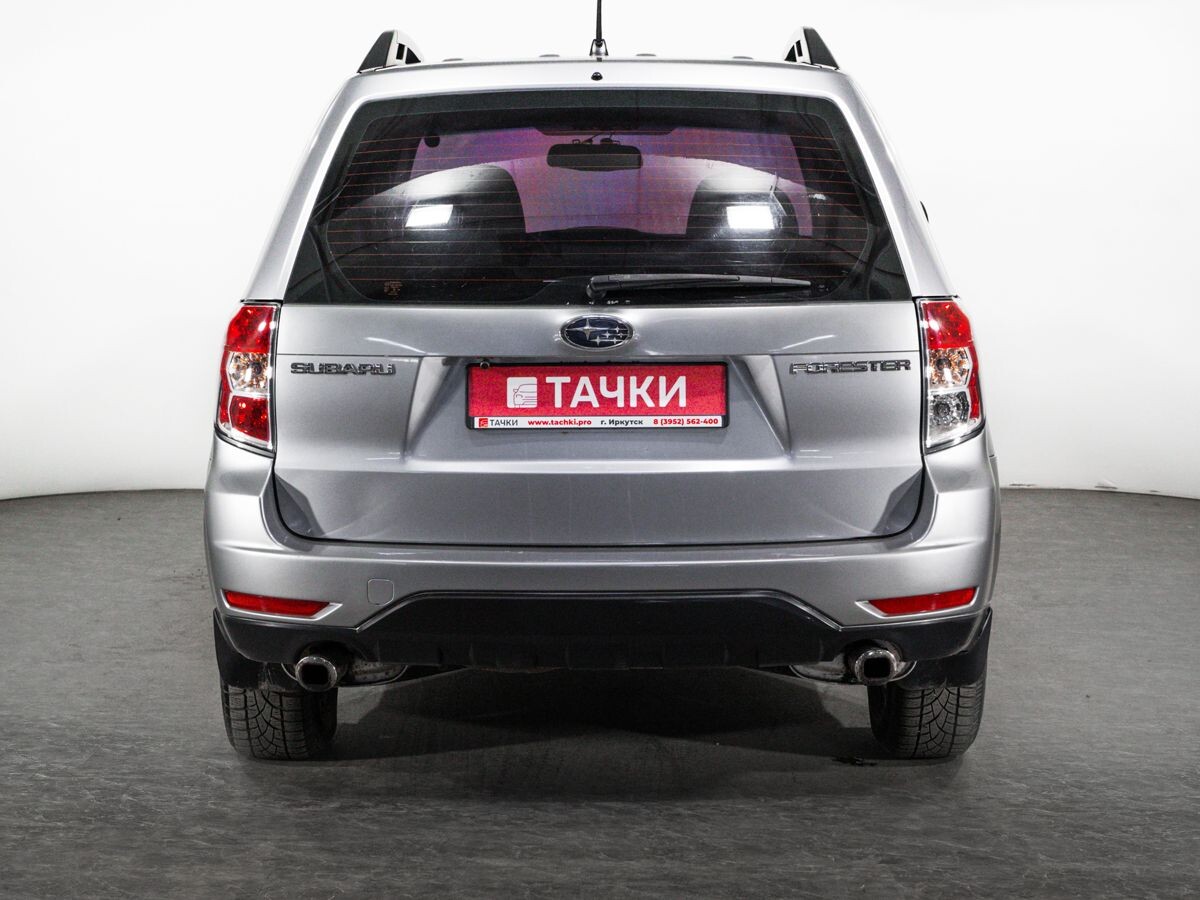 Subaru Forester 2008 - фото автомобиля