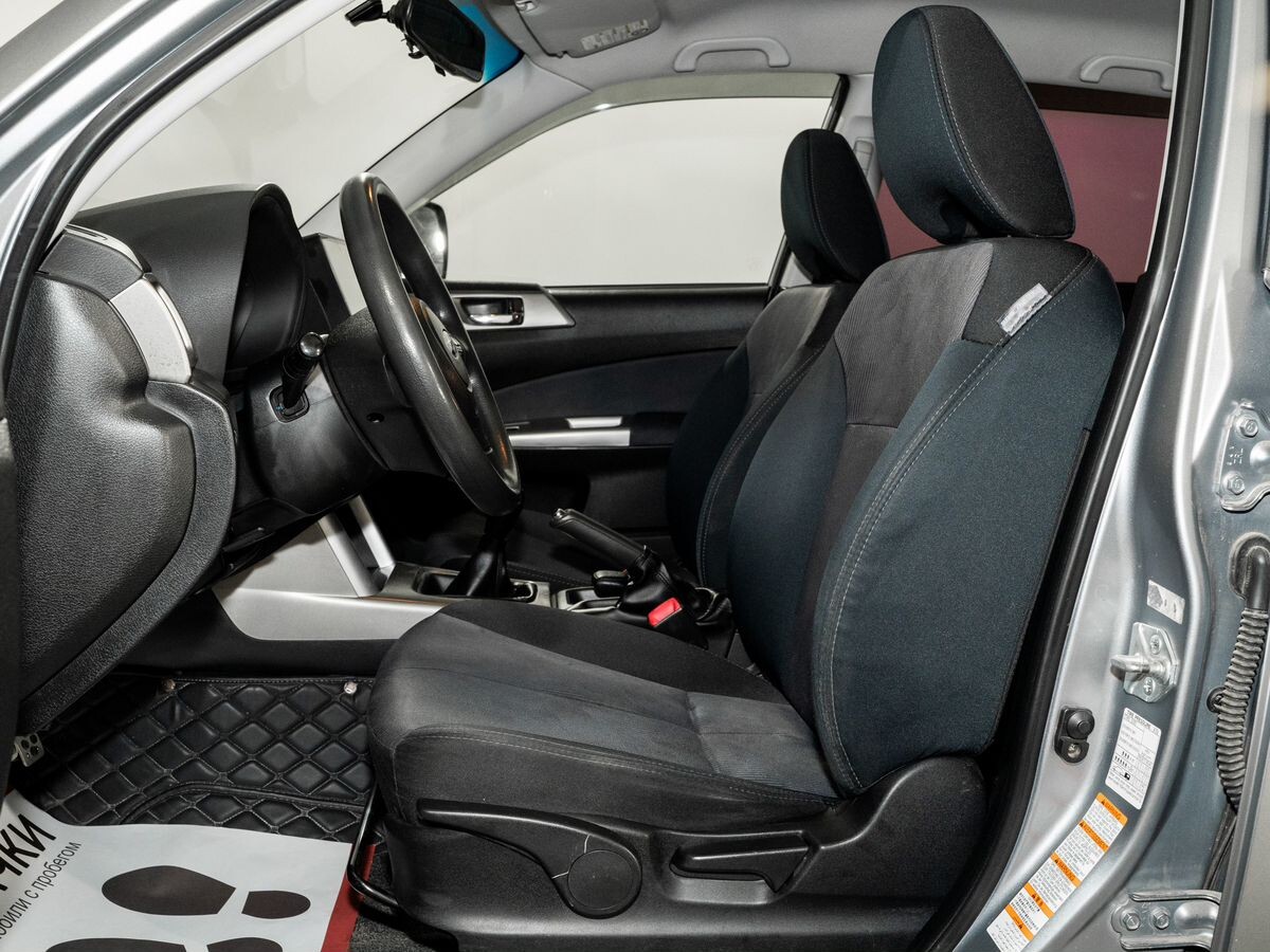 Subaru Forester 2008 - фото автомобиля