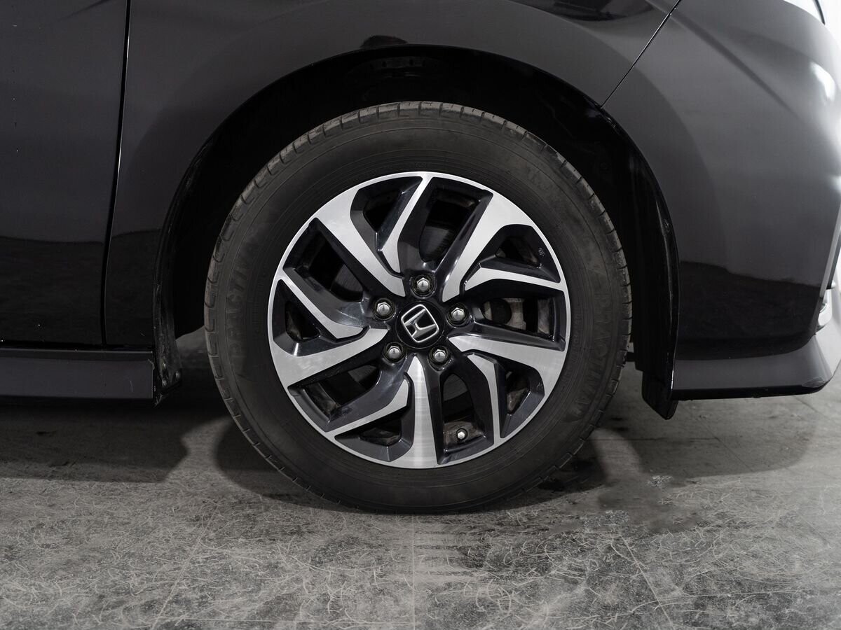 Honda Stepwgn 2017 - фото автомобиля