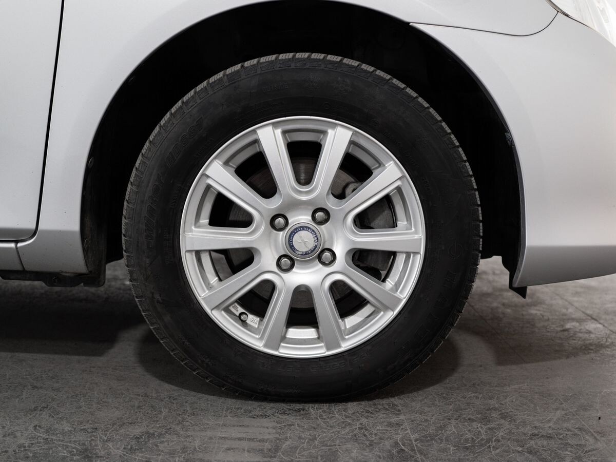 Toyota Corolla Fielder 2008 - фото автомобиля