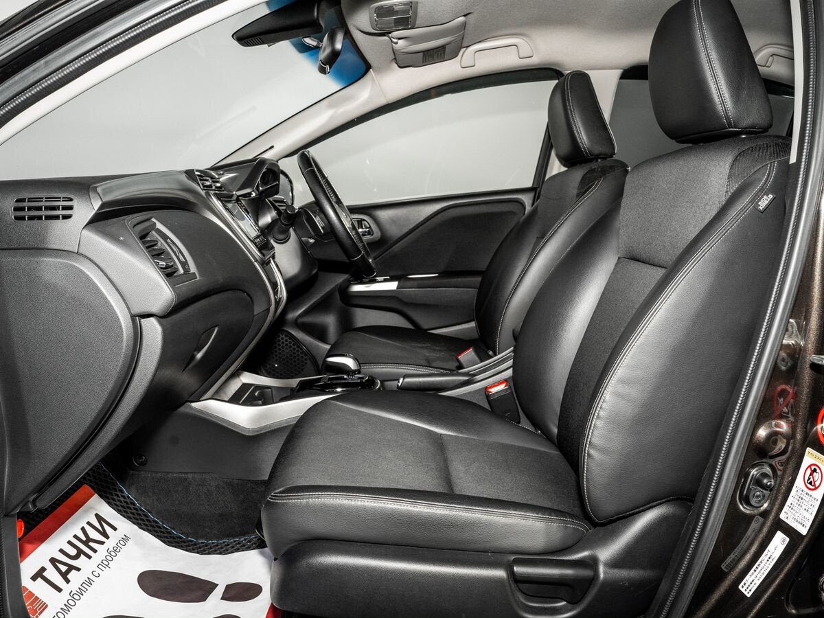 Honda Grace 2014 - фото автомобиля