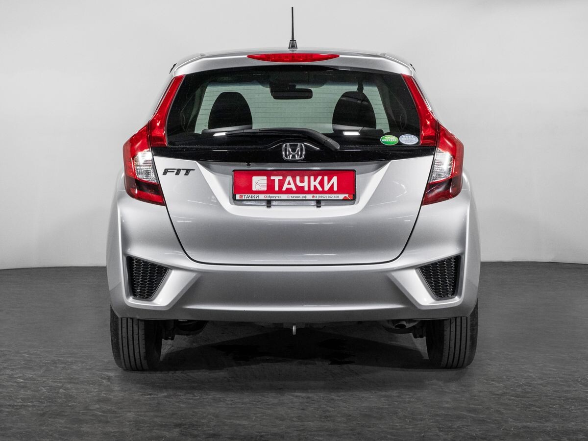 Honda Fit 2016 - фото автомобиля