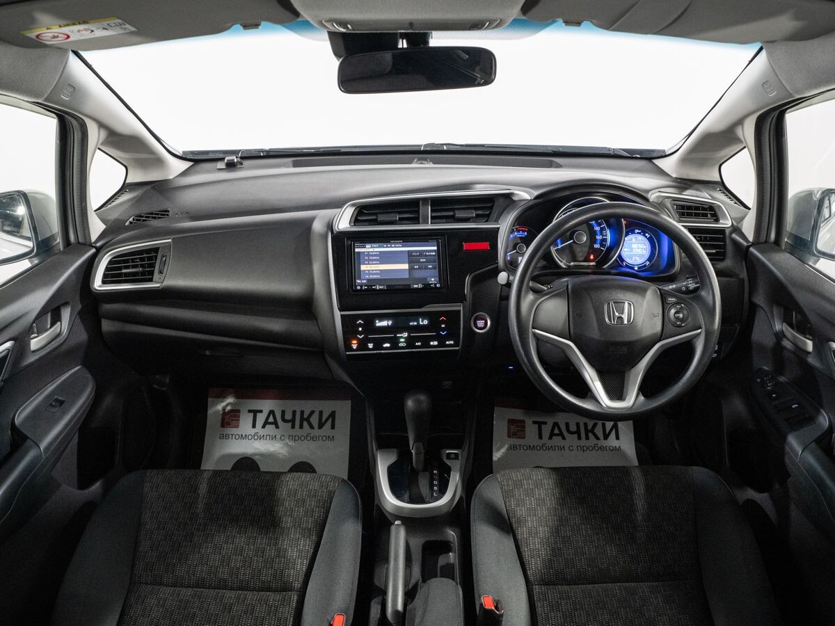 Honda Fit 2016 - фото автомобиля