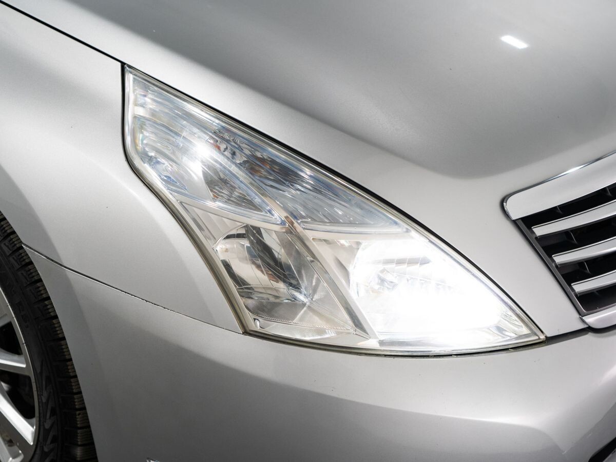 Nissan Teana 2010 - фото автомобиля