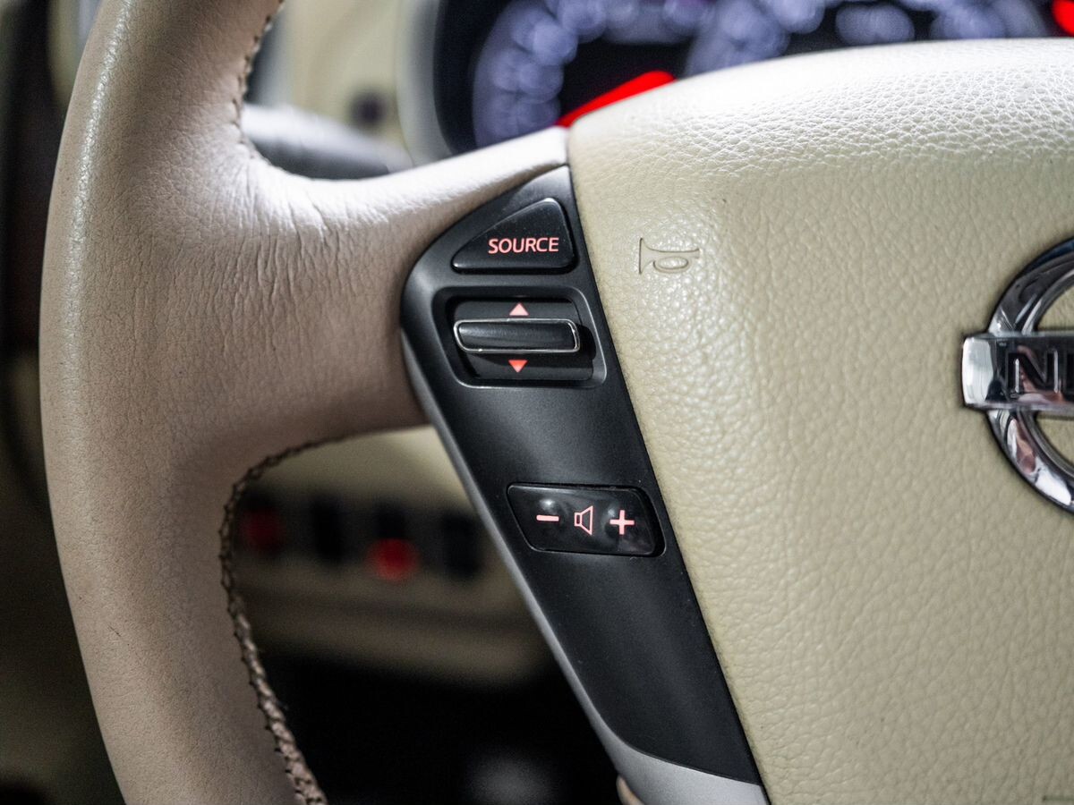 Nissan Teana 2010 - фото автомобиля