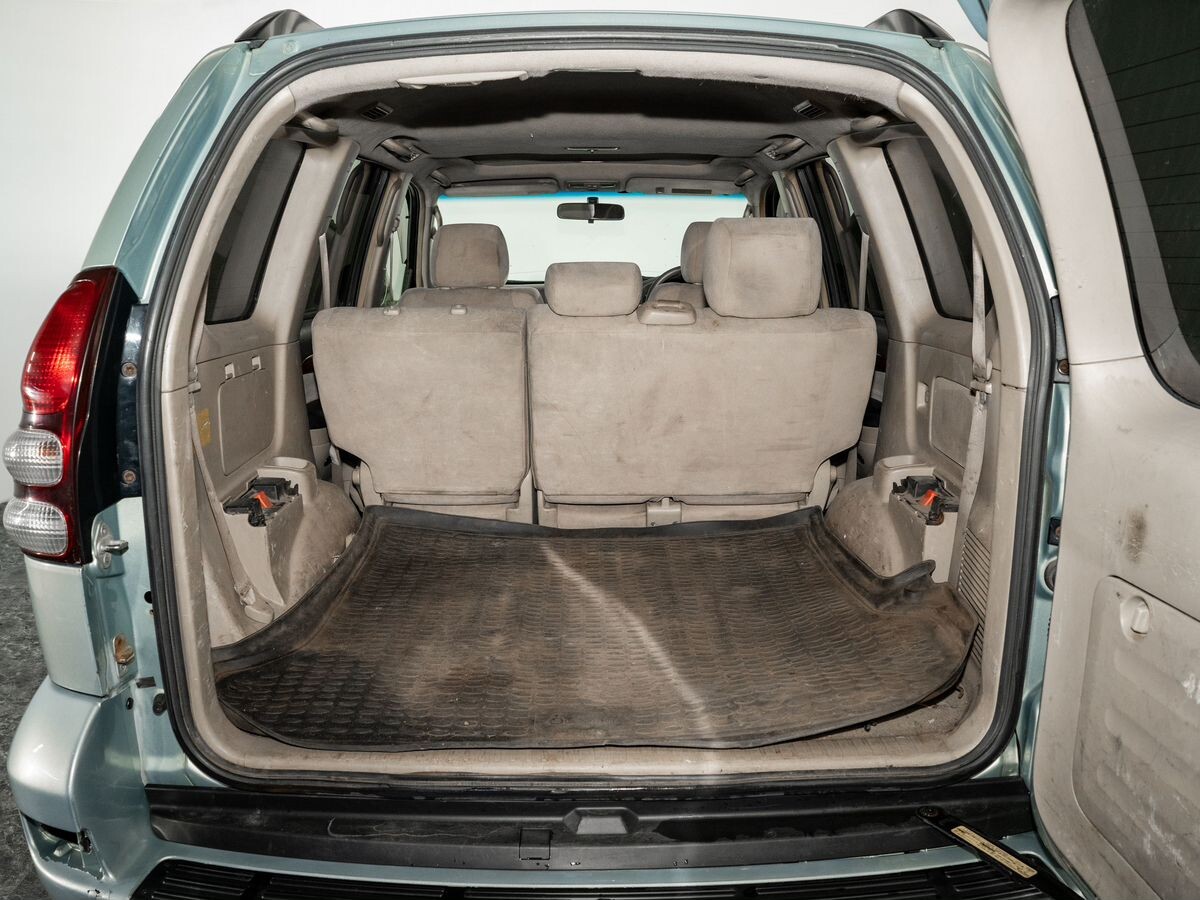 Toyota Land Cruiser Prado 2002 - фото автомобиля