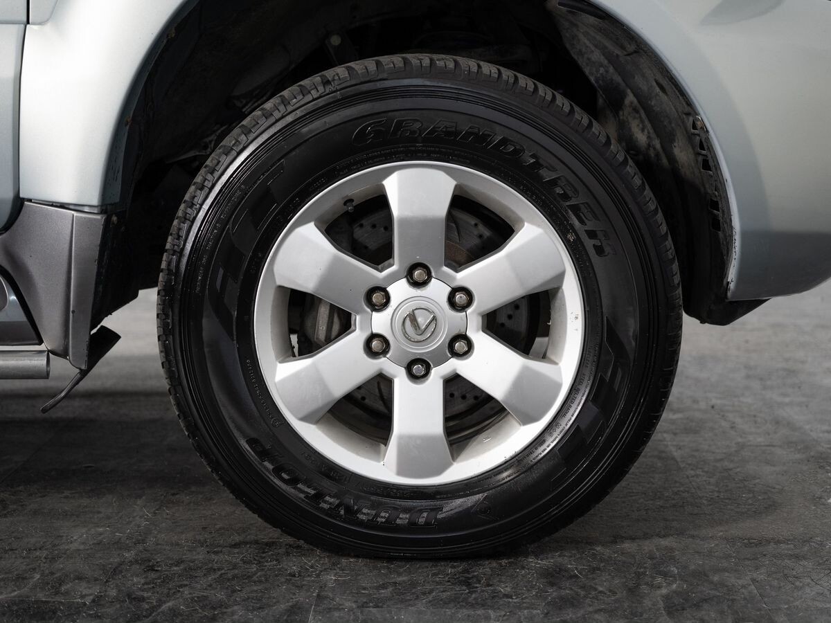 Toyota Land Cruiser Prado 2002 - фото автомобиля