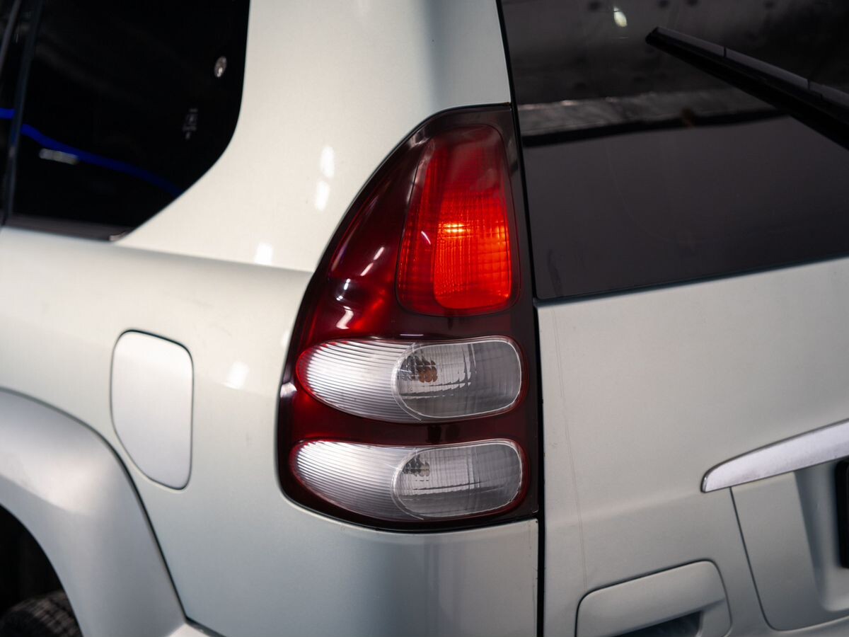 Toyota Land Cruiser Prado 2002 - фото автомобиля
