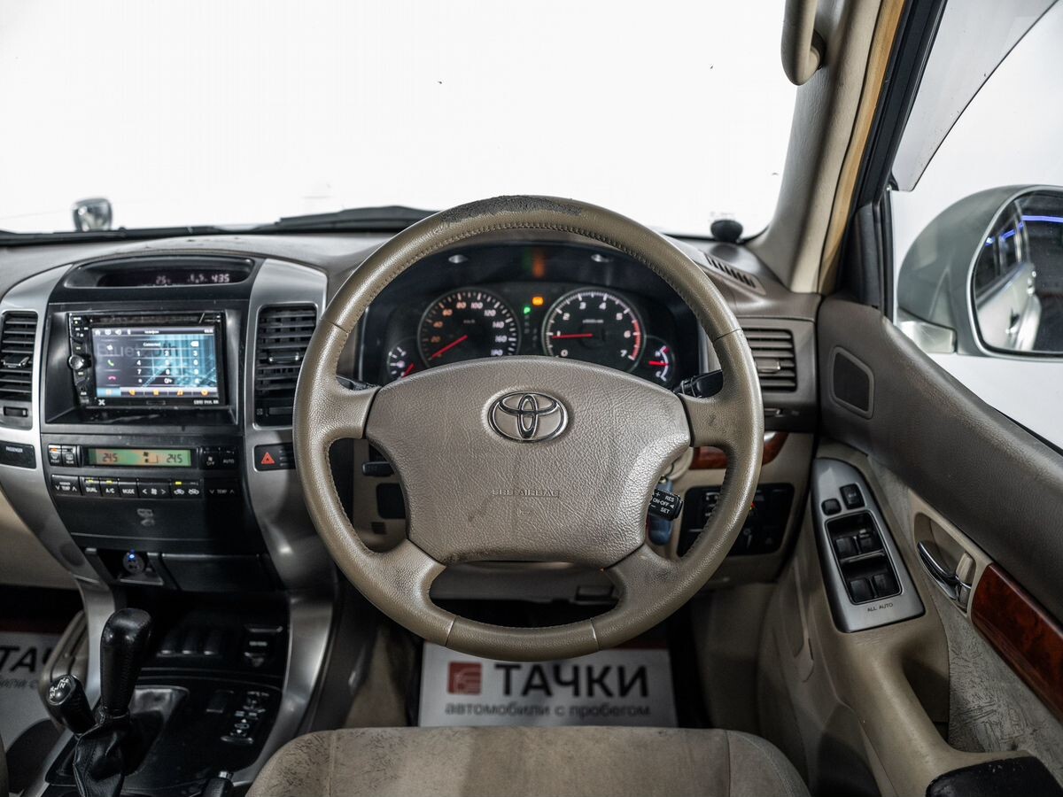 Toyota Land Cruiser Prado 2002 - фото автомобиля