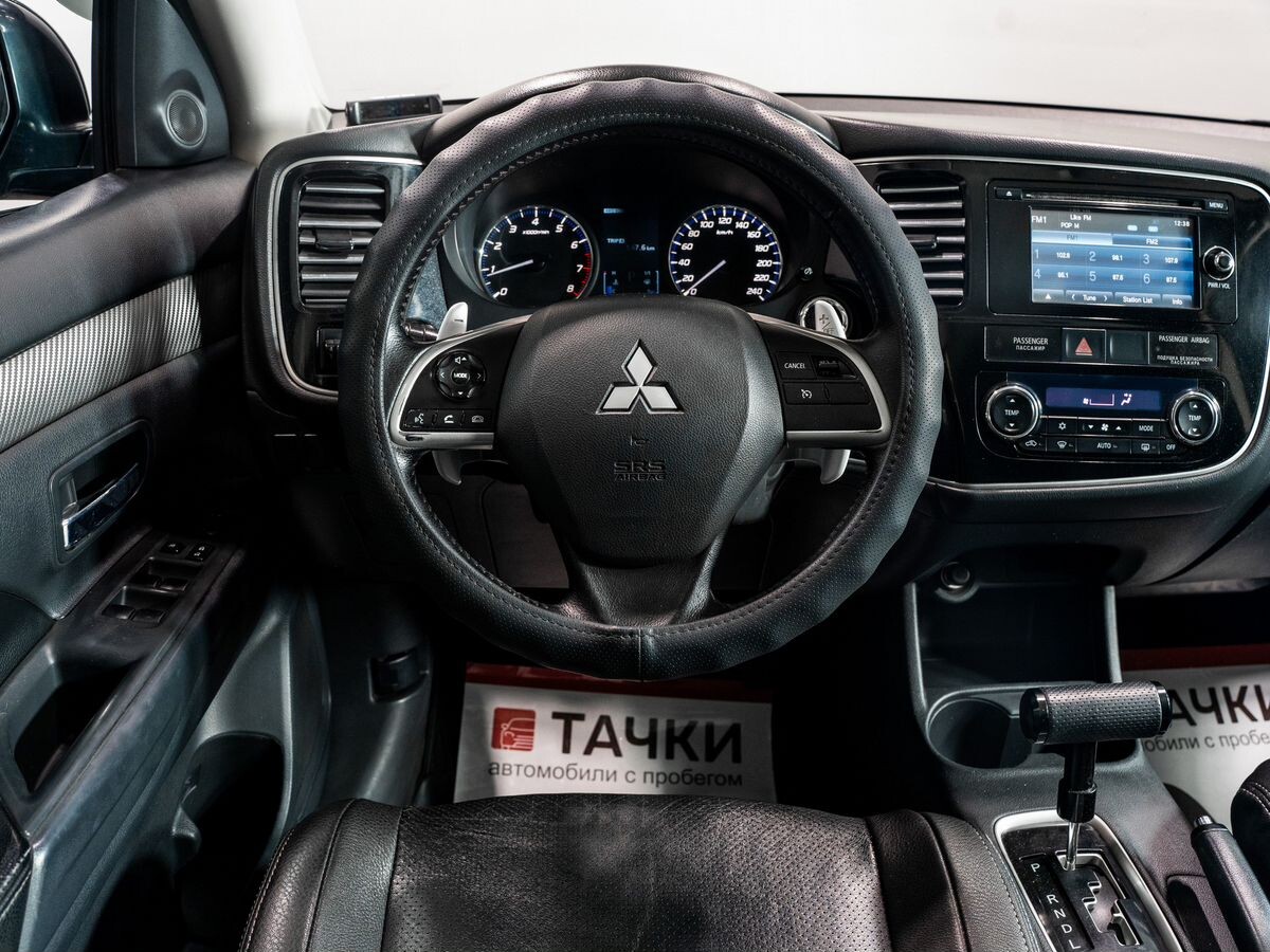 Mitsubishi Outlander 2012 - фото автомобиля