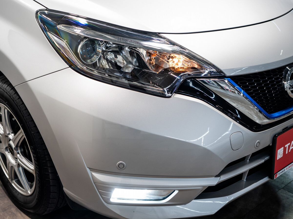 Nissan Note 2019 - фото автомобиля