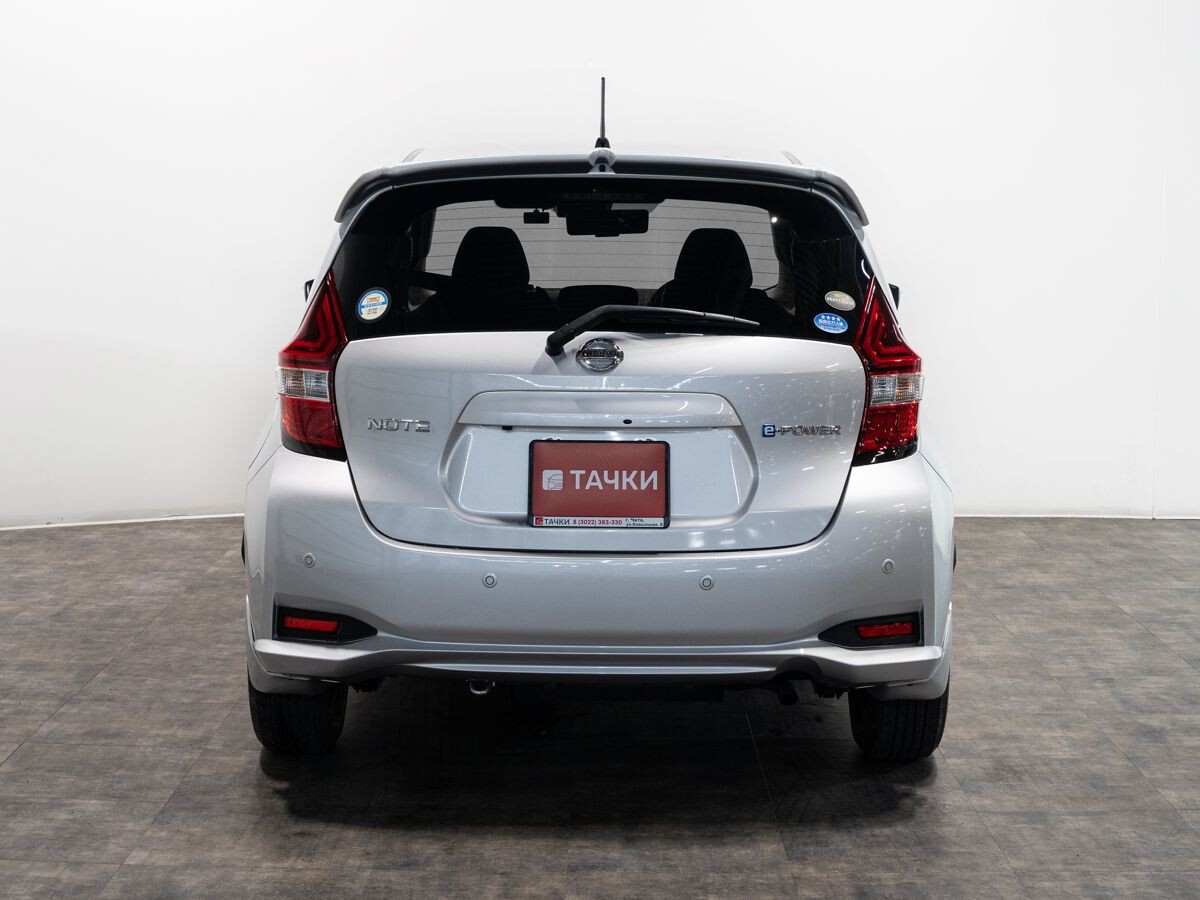 Nissan Note 2019 - фото автомобиля