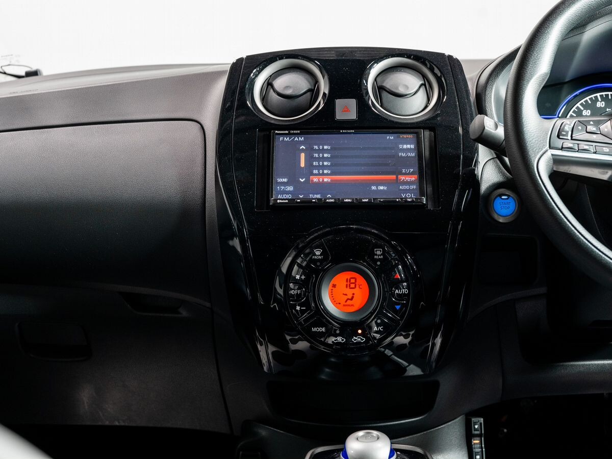 Nissan Note 2019 - фото автомобиля