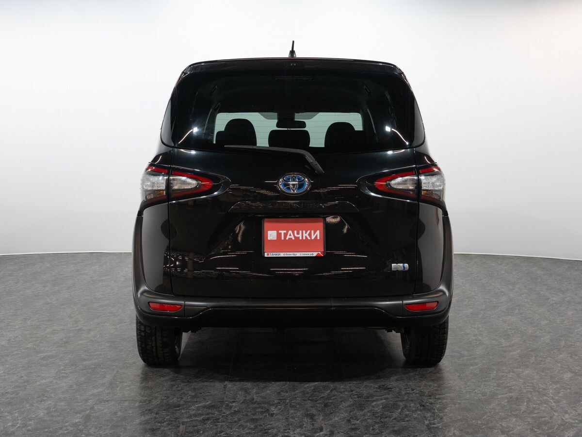 Toyota Sienta 2017 - фото автомобиля