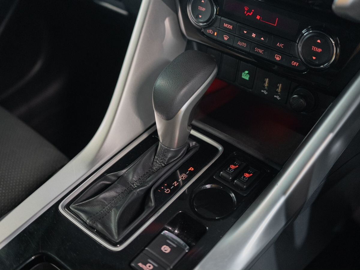 Mitsubishi Eclipse Cross 2021 - фото автомобиля