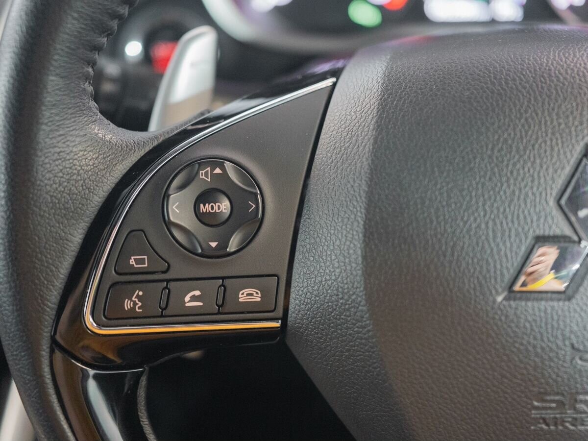 Mitsubishi Eclipse Cross 2021 - фото автомобиля